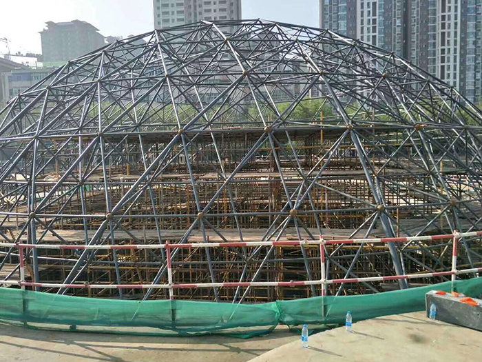 崇州球形网架钢结构施工